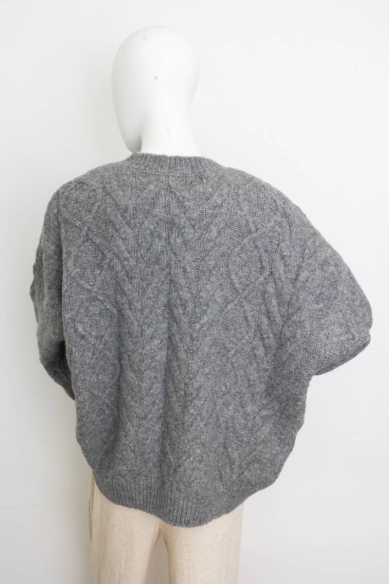 Gray Classic Soft Cable Knit Pullover Sweater