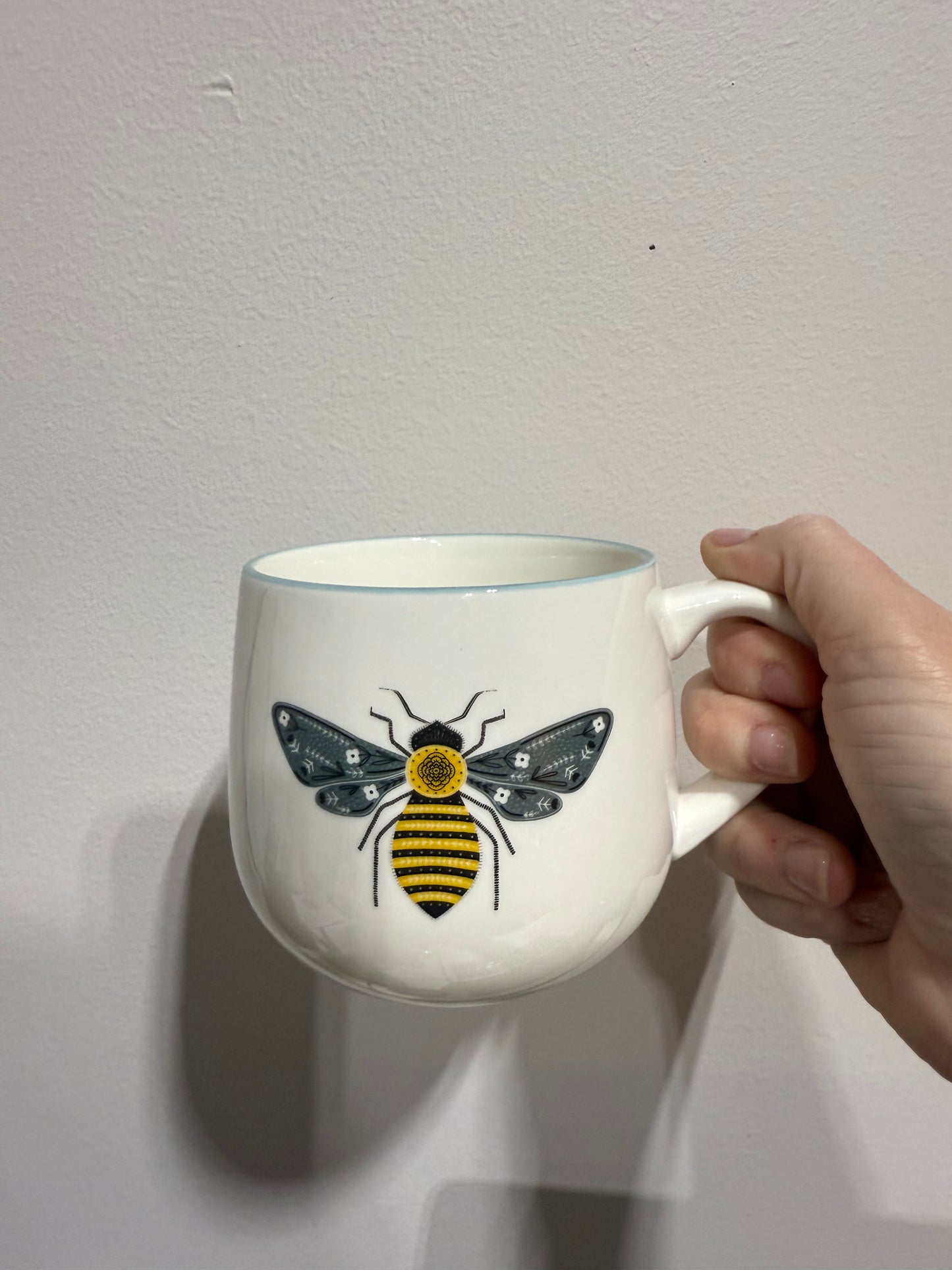 Butterfly +Bee Mug,Colored Rim, 4 Styles © 12 oz.