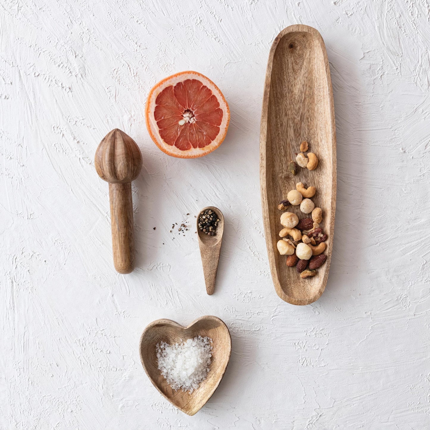 Mango Wood Heart Shaped Dish - Natural
