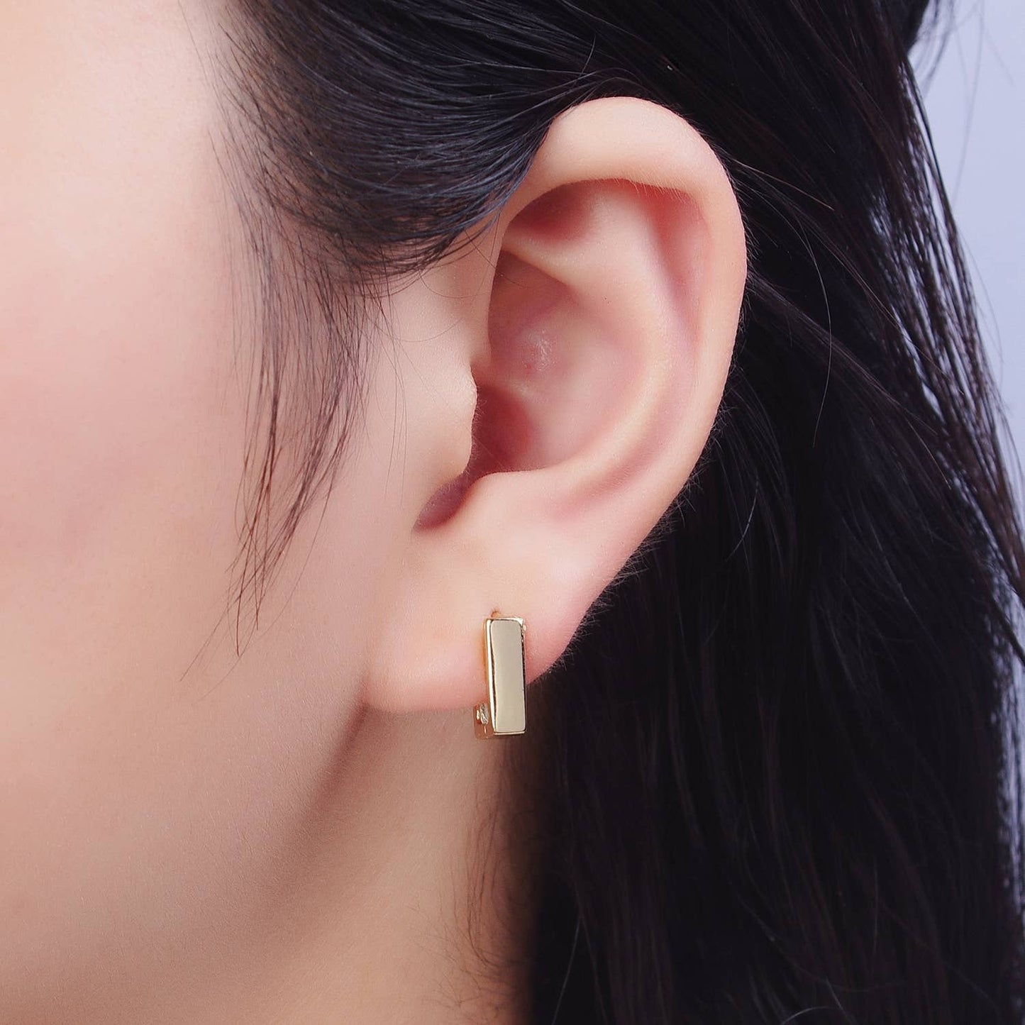 Modern Geometric Square Hoop Earrings in Gold Geometric