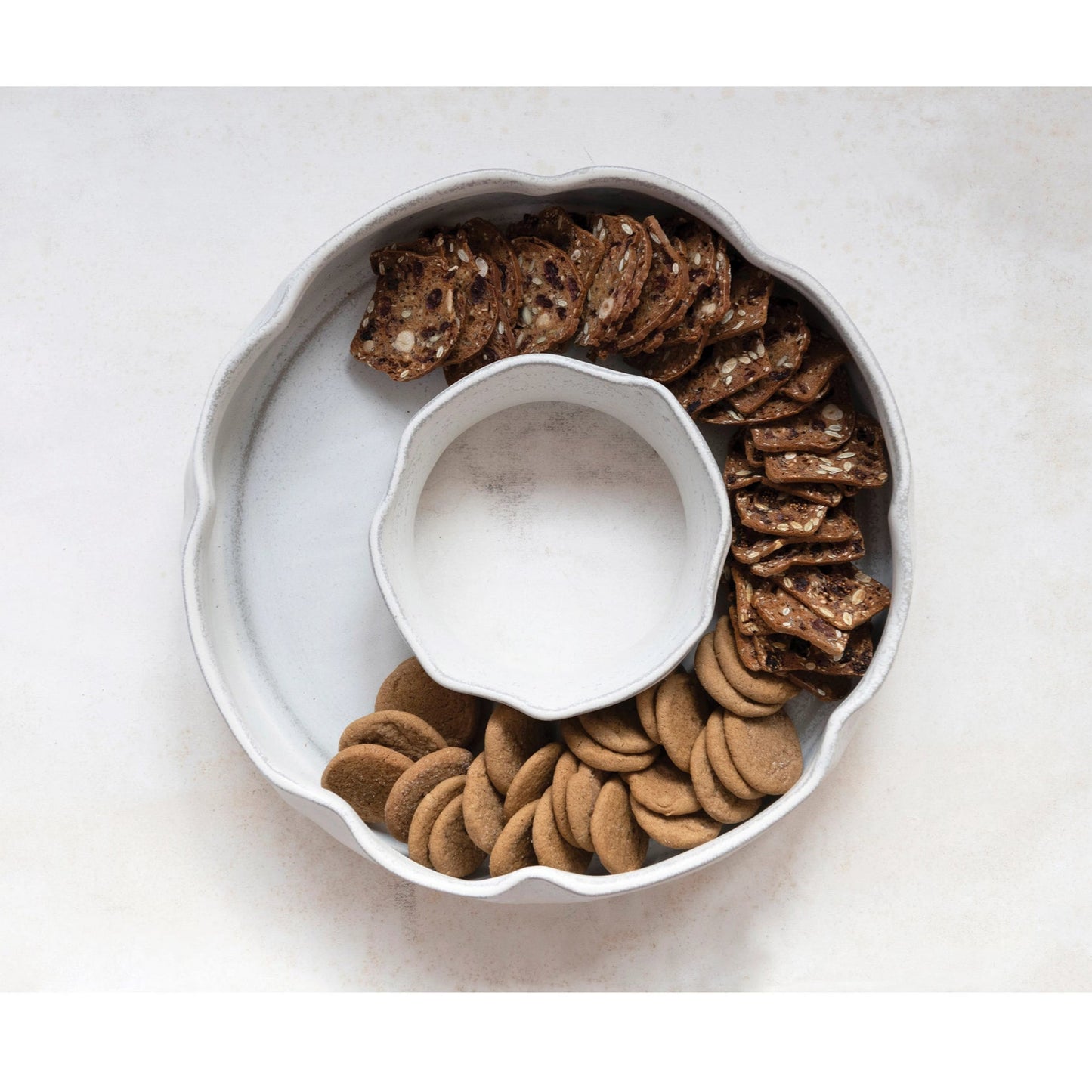 Stoneware Ring Serving Dish